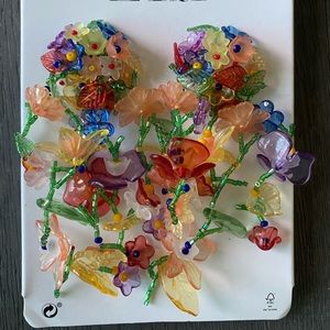 Zara NWT floral bead earrings